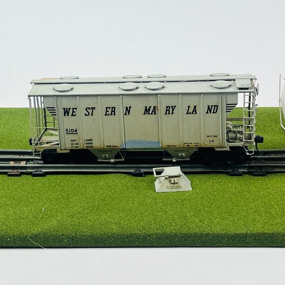 Vintage Western Maryland Train Set With Hopper & Tank Cars HO Scale Model Railro - Picture 2 of 9